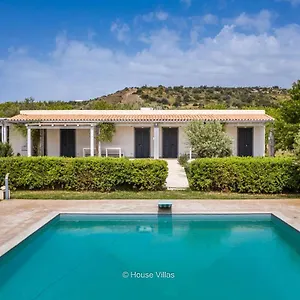 https://villa-blues.sicilyhotelsitaly.net